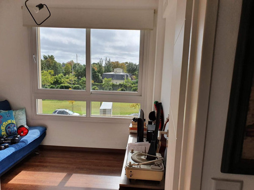 Imagen 21 de 23 de Nordelta - Impecable Departamento De 4 Amb, Con 2 Cocheras, Vista Al Rio , Amplio Balcón Con Parrilla!