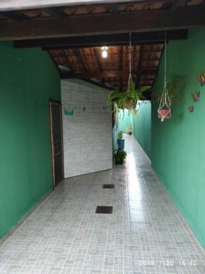 Ref: 5700 Kym - Linda Casa - 3 Dorms - Com Armários