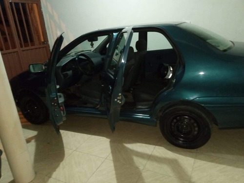 Fiat Siena 2000 1.0 6 Marchas 4p