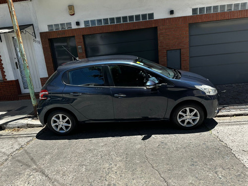 Peugeot 208 1.5 Allure Touchscreen