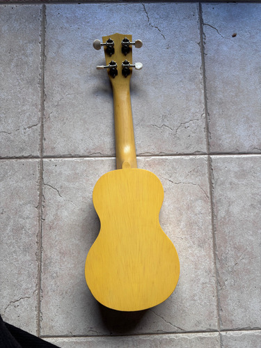 Ukelele Mahalo Mk1 Amarillo Amarillo (Usado)