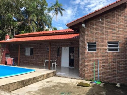 Imagem 1 de 14 de Edícula Com Piscina À Venda Em Itanhaém/sp 6703-pc
