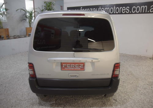Peugeot Partner Patagonica 1.6 Hdi Vtc Plus Diesel Gris 2013