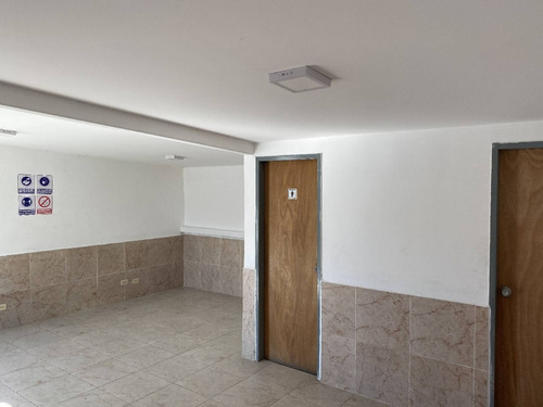 Imagen 4 de 21 de Galpón En Zona Industrial Castillito San Diego 1754 M2 Código 133056 Alquila Yackeline Tovar 04145831984