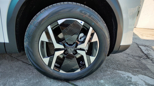 Peugeot 2008 1.0T Active