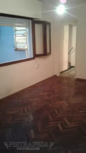 Apto En Venta 1 Dormitorio, 1 Baño Y Patio-cordón