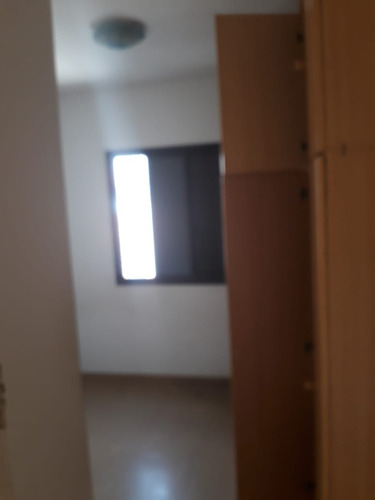 Apto 2 Quartos Com Vaga E Deposito