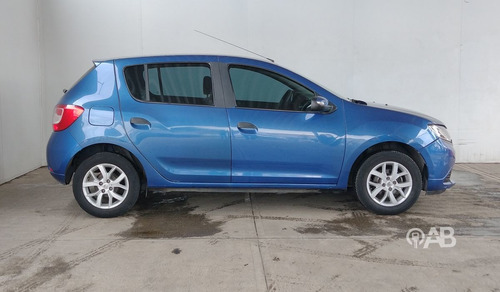 Imagen 4 de 10 de Renault Sandero 2017 1.6 Expression Mt