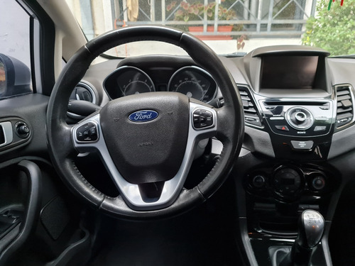Ford Fiesta Titanium 2013
