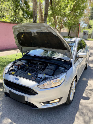 Ford Focus III 2.0 Sedan Se Plus At6
