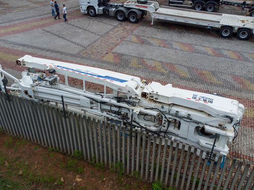 Bomba Lança De Concreto Xcmg Hb60k 60m 2013 = Betoneira
