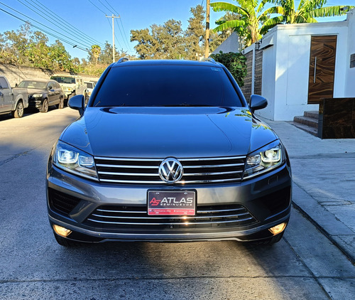 Volkswagen Touareg 3.0 V6 Tdi At