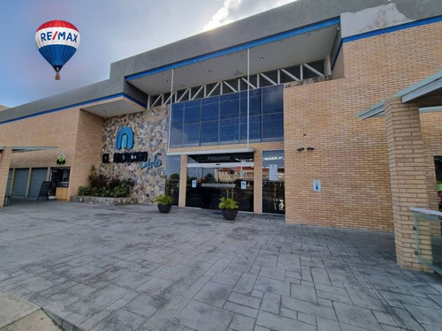 Re/max 2mil Vende Local En El Centro Comercial Mercado La Isla. Isla De Margarita, Estado Nueva Esparta