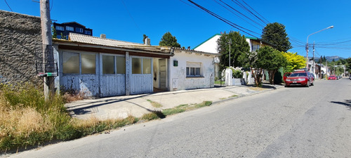 Casa Apto Edificio En Bariloche, Venta.