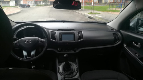 Kia Sportage Revolution 2012