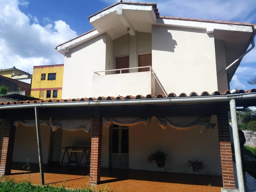 Imagen 13 de 14 de Casa En Venta Urb Club Hípico Los Teques Edo Miranda