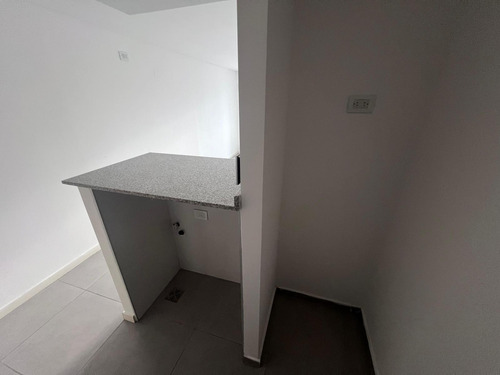 Dpto 1 Dorm Con Balcón En Gama