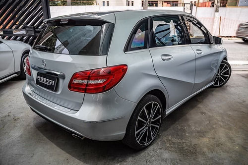 Mercedes-Benz Classe B 1.6 Turbo 5p