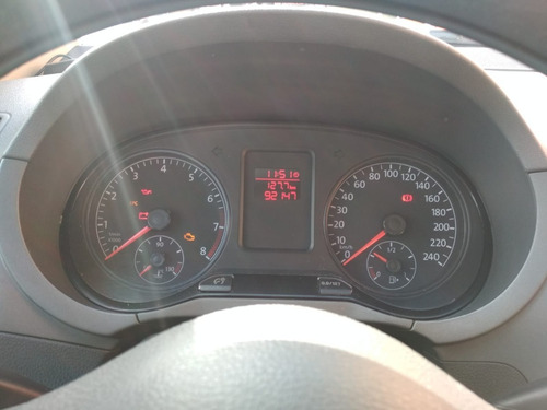 Imagem 11 de 12 de Volkswagen Fox