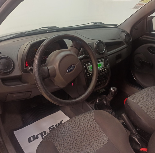 Imagen 6 de 8 de Ford Ka Fly Viral 1.6l