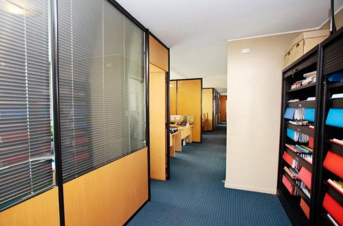 Av Rivadavia 700 Monserrat Oficina U$170.000