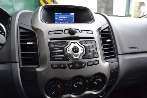 Imagen 3 de 25 de Ford Ranger Xlt 3.2 2015 4x2 / Unico Dueño / Permuto