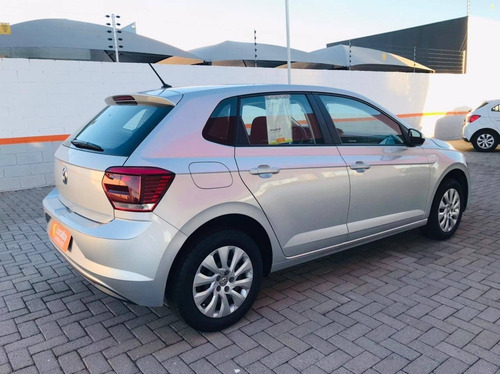 Imagem 4 de 11 de Volkswagen Polo 1.0 Mpi Total Flex Manual