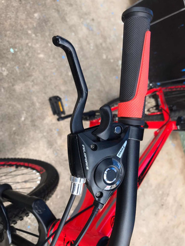 Imagem 3 de 8 de Bicicleta