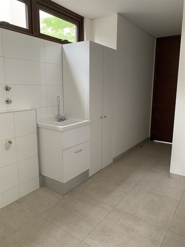 Departamento En Venta De 3 Dorm. En Las Condes La Fuente