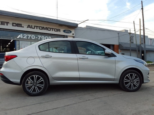 Imagen 8 de 14 de Fiat Cronos 2022 Precision 1.8 Patentado Okm!