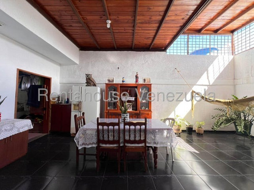 Excelente Casa En Venta Urb. Corinsa, Cagua, Aragua, 25-16729 Mv