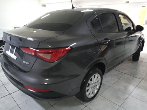 Imagen 25 de 25 de Fiat Cronos Precision Cvt Excelente
