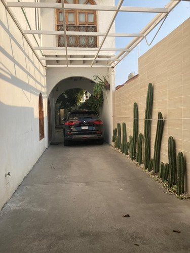 Casa En Venta En El Centro Del Puerto De Veracruz A Unas Cuadras Del Centro Histórico