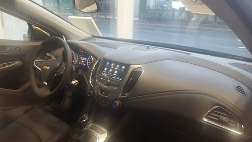 Imagen 6 de 14 de Chevrolet Cruze 1.4t 4p Lt 2021 Gul