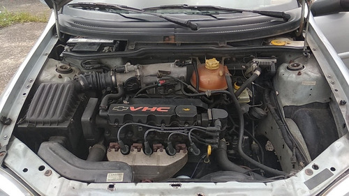 Corsa Sedan 2003 1.0 Com Débitos Leia