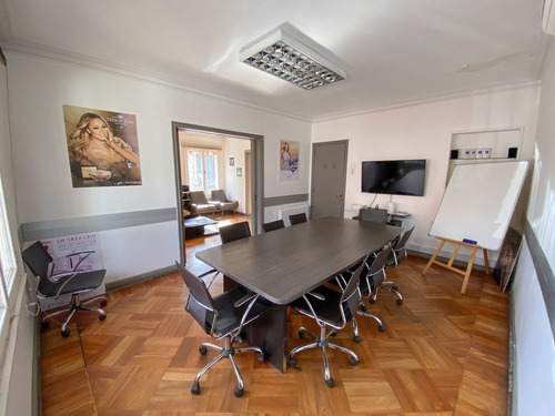 Imagen 9 de 30 de Casa/oficina Amplia Con Excelente Ubicación