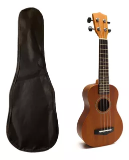 Ukelele Femmto Soprano En Tilo Con Funda Y Cuerdas Extras Color Marrón