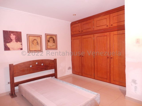 Galpon En Excelente Precio En El Limon Venta Area Carga Descarga Luz Trifasica Oficinas Sala Reuniones Negociable Estef 24-14205