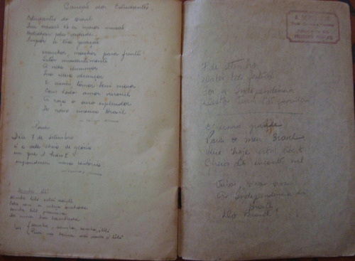 Hinos Escolares De 1951 = Colégio Dos Anos 50