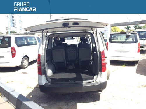 Hyundai H-1 Minibus 9 Pasajeros 2013