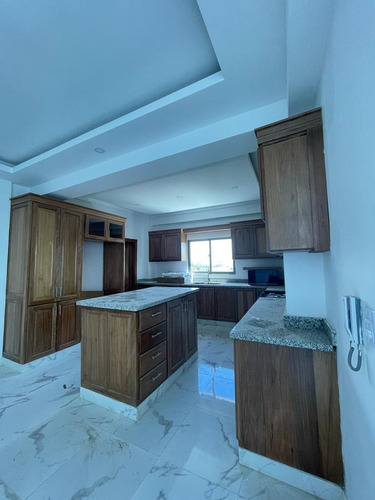 Penthouse En Alquiler En Los Tres Ojos