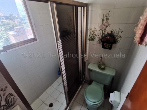 Pent House Duplex En La Florida Mls# 23-19442 Em