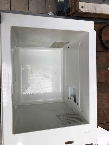 Chasis Carcasa Gabinete Microondas Kelvinator Wm-234 A (Usado)