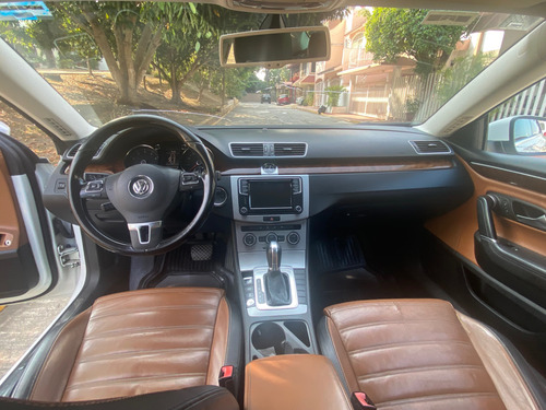 Volkswagen Passat 3.6 Vr6 P Nav At