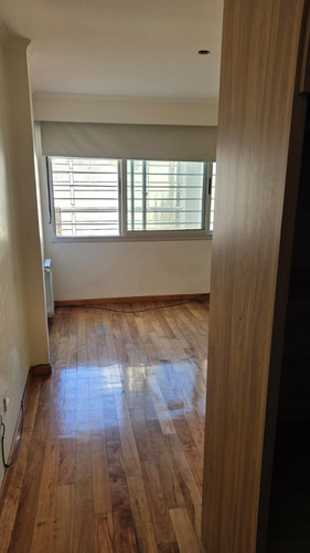 Semipiso De 2 Amb. Con Patio Y Parrilla Calidad Y Confort En Flores
