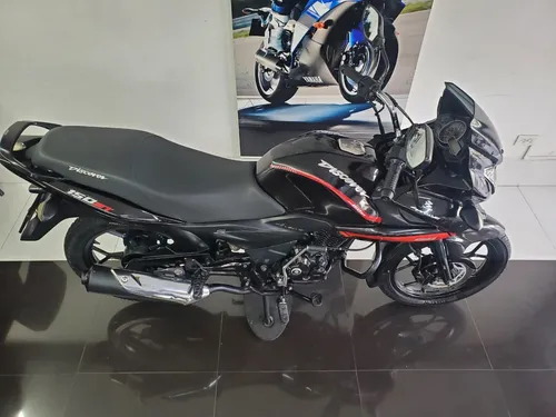 Bajaj Discover 150 2017