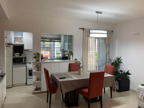 Departamento En Venta, 3 Ambientes En Carapachay