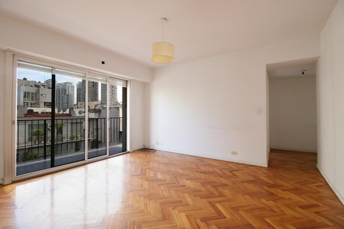 Venta Departamento 3 Amb En Palermo Chico A Reciclar - Piso Alto.