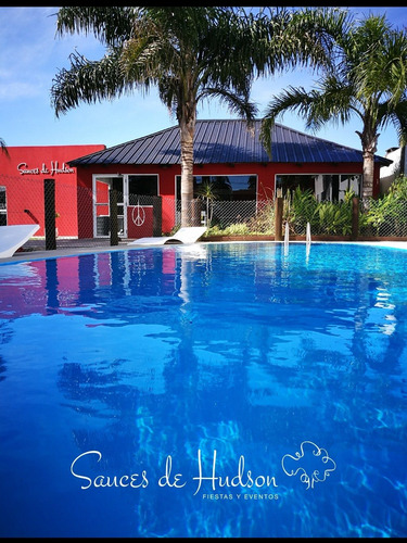 Imagen 4 de 11 de Alquiler Salón Evento Quinta Piscina Sauces Boda Cumple 15
