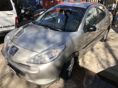 Peugeot 207 1.4 Active 75cv